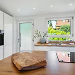 Pfaenderblick Apartman