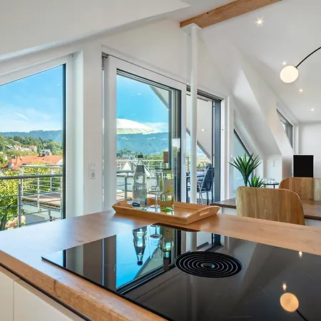 Pfaenderblick Λιντάου